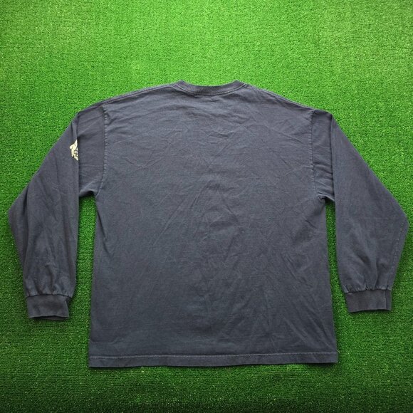 St Louis Blues Tshirt Mens 2XL Blue Reebok Winter Classic 2017 Pullover NHL - Picture 7 of 7